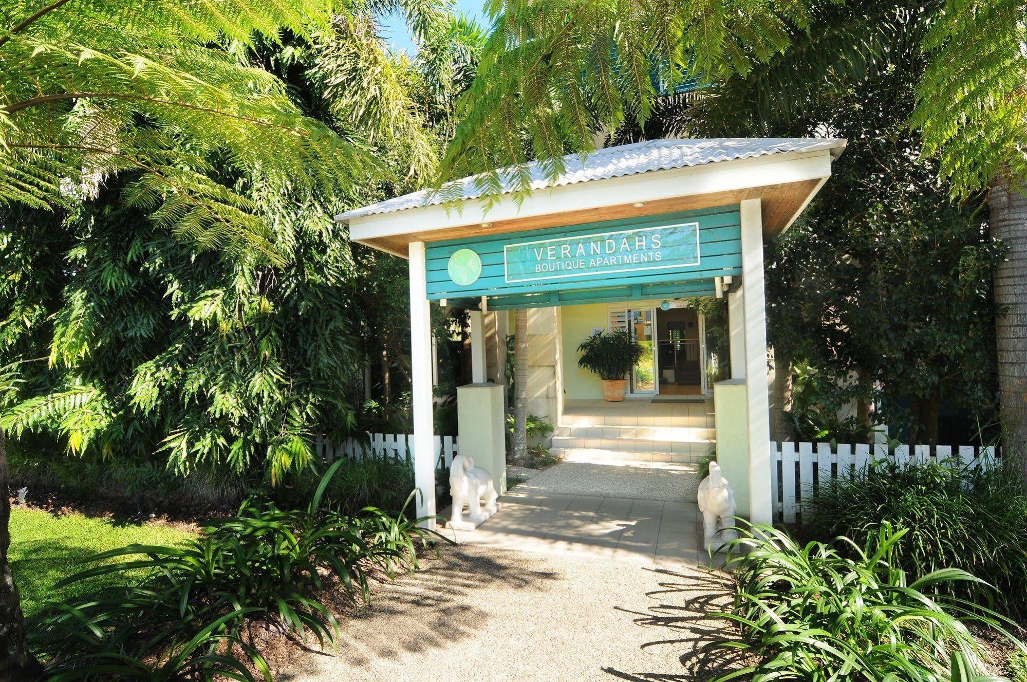 Verandahs Boutique Apartments Port Douglas Exterior photo